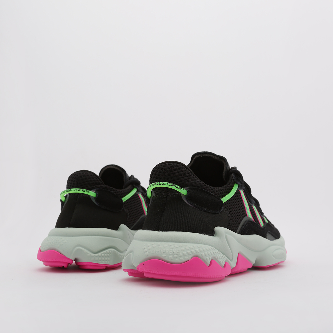 женские черные кроссовки adidas Ozweego W EE5714 - цена, описание, фото 3