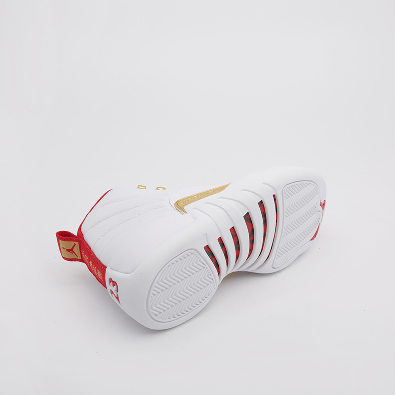 мужские белые кроссовки Jordan 12 Retro 130690-107 - цена, описание, фото 3