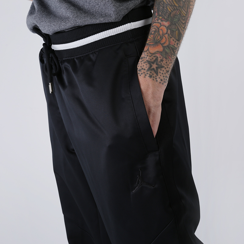 мужские черные брюки Jordan DNA Tearaway Trousers AT9824-010 - цена, описание, фото 4