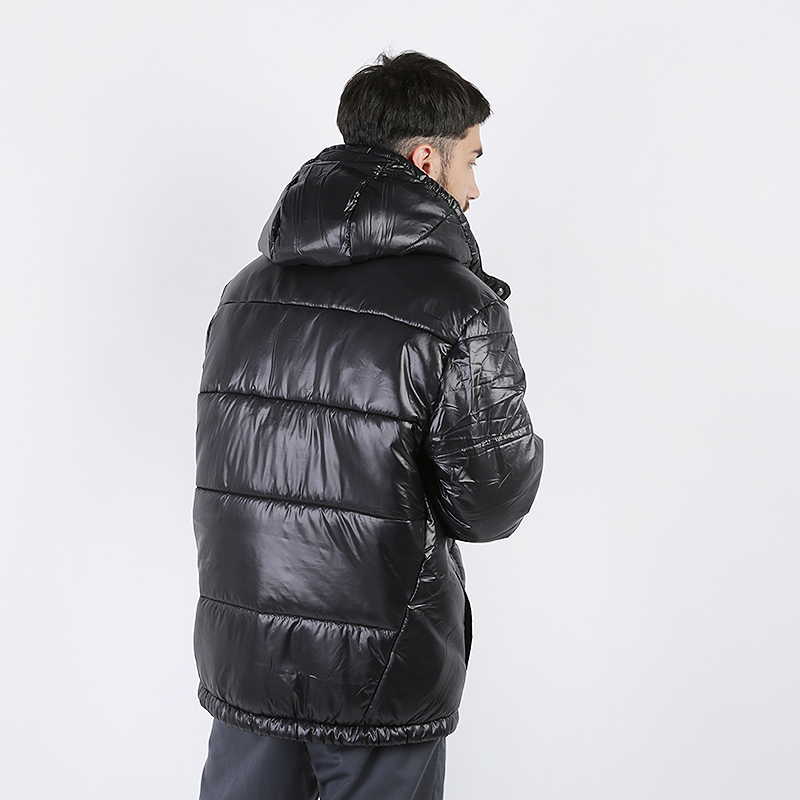 мужская черная куртка Jordan Jumpman Puffer AV2600-010 - цена, описание, фото 5