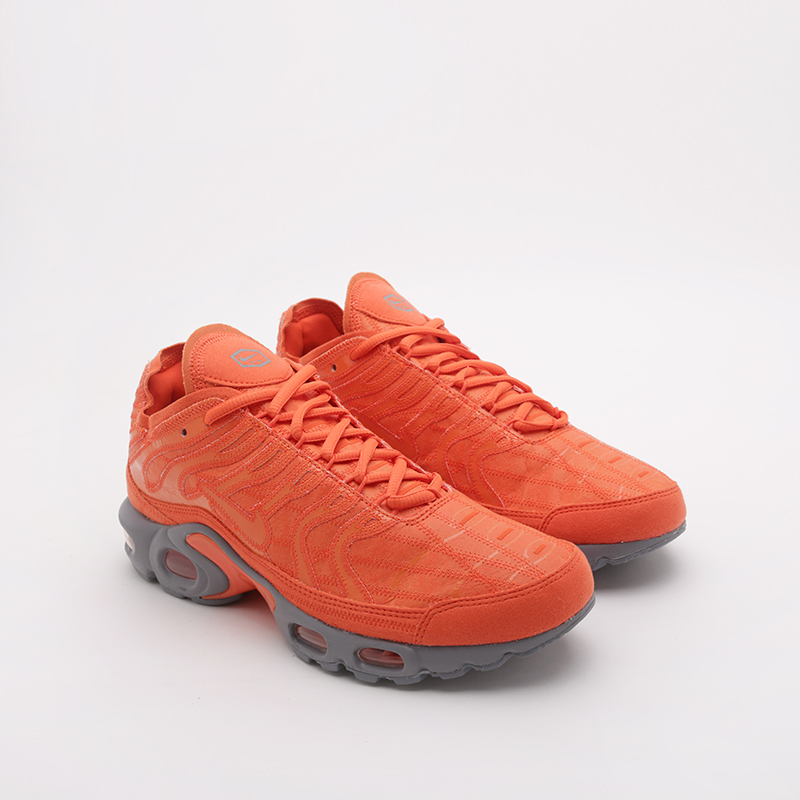 мужские оранжевые кроссовки Nike Air Max Plus Decon CD0882-800 - цена, описание, фото 1