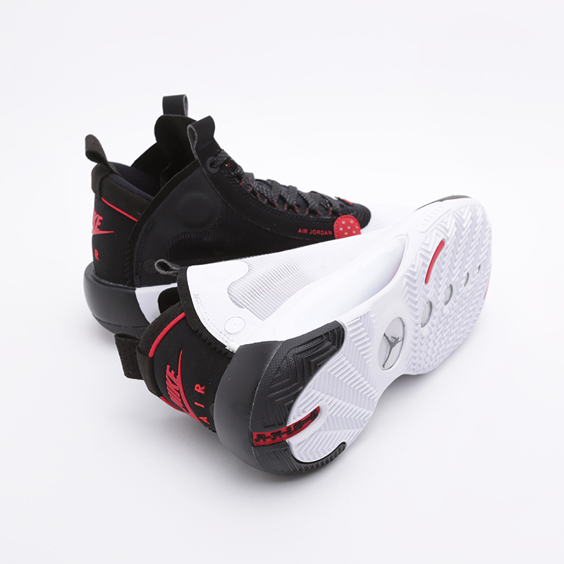 женские белые баскетбольные кроссовки Jordan XXXIV (GS) BQ3384-100 - цена, описание, фото 3