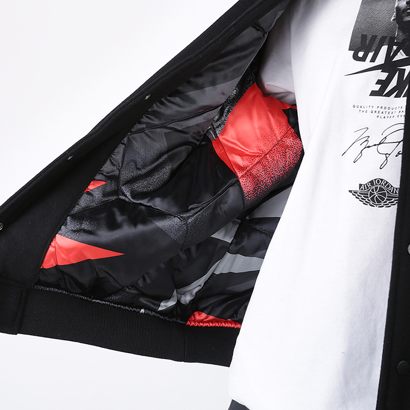 мужская черная куртка Jordan PSG Varsity Jacket BQ8363-010 - цена, описание, фото 3