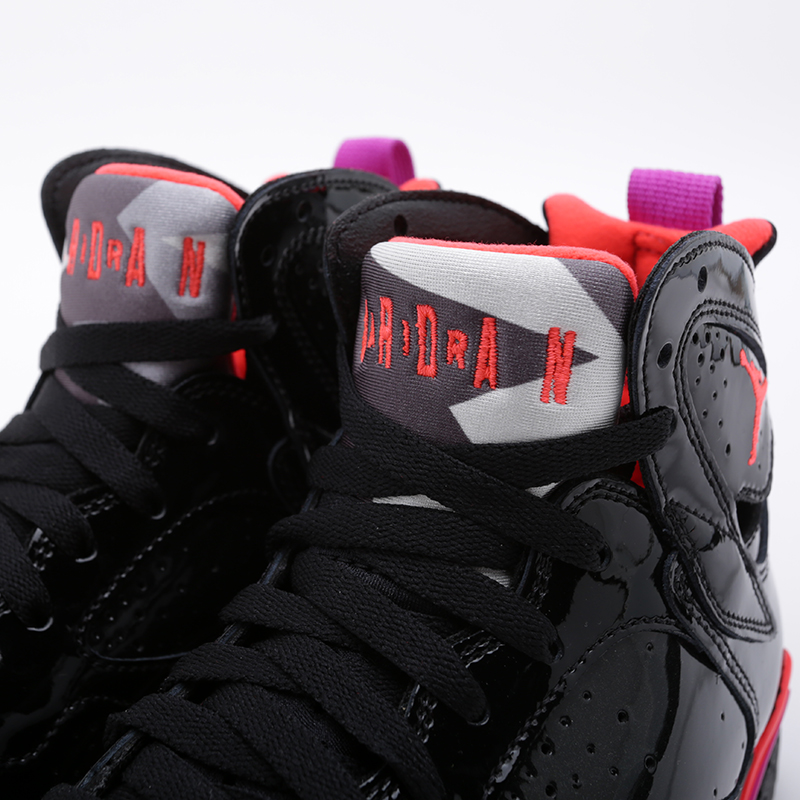 женские черные кроссовки Jordan WMNS 7 Retro 313358-006 - цена, описание, фото 6