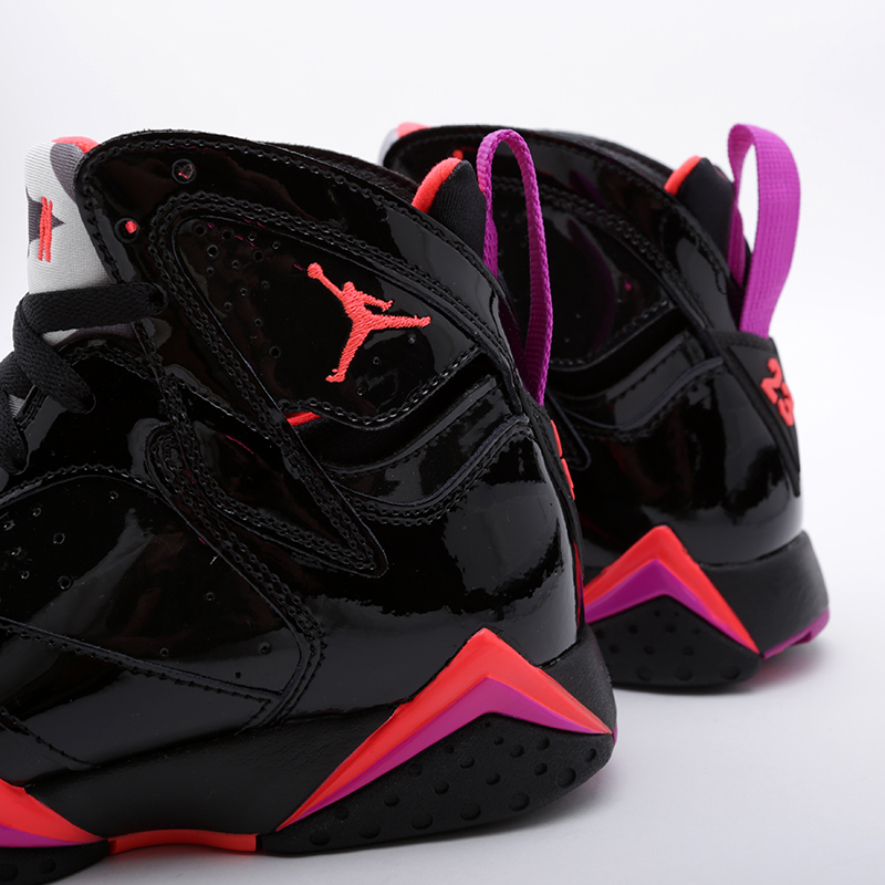 Женские кроссовки Jordan WMNS 7 Retro (313358-006)  - цена, описание, фото 7