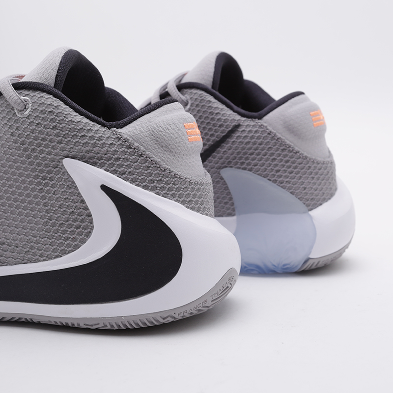 Мужские баскетбольные кроссовки Nike Zoom Freak 1 (BQ5422-002)  - цена, описание, фото 4