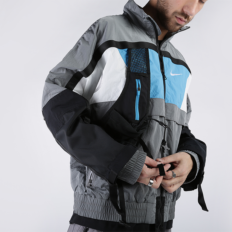мужская серая куртка Nike NikeLab Hooded Jacket CD6368-012 - цена, описание, фото 1