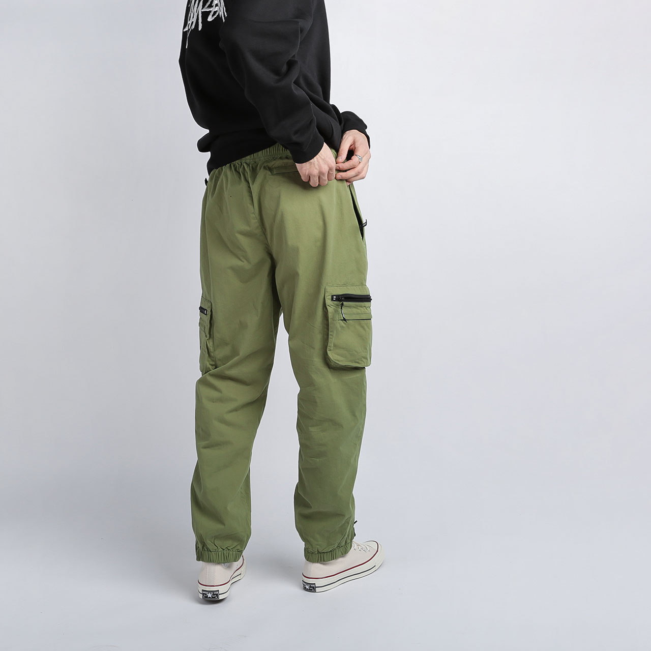 мужские зеленые брюки Stussy Big Pocket Nylon Pant 116408 - цена, описание, фото 4
