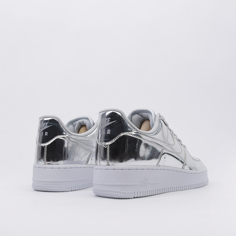 женские серебряные кроссовки Nike WMNS Air Force 1 SP CQ6566-001 - цена, описание, фото 4