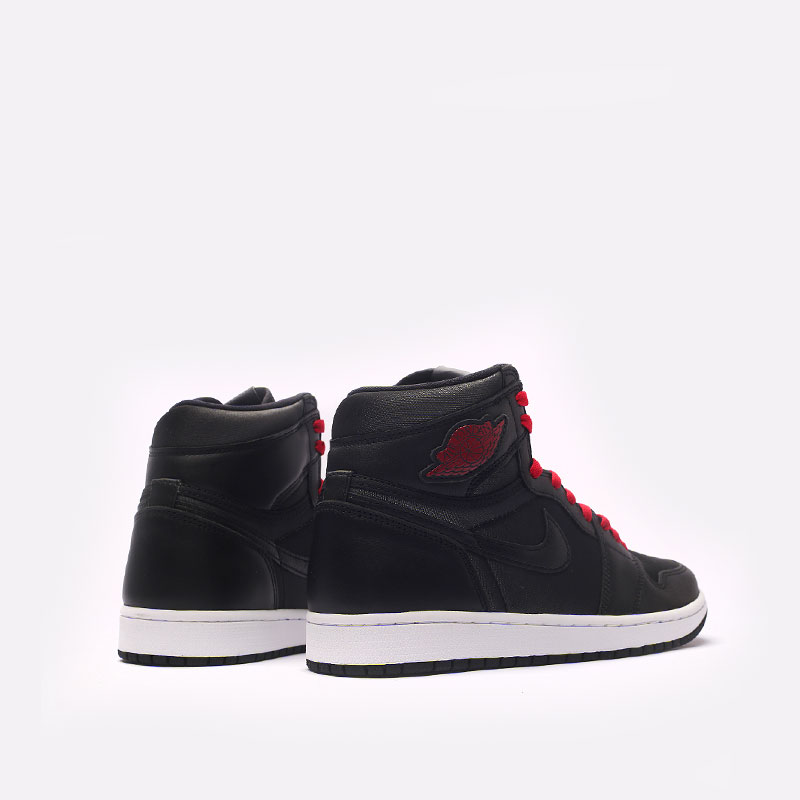 мужские черные кроссовки Jordan 1 Retro High OG 555088-060 - цена, описание, фото 5
