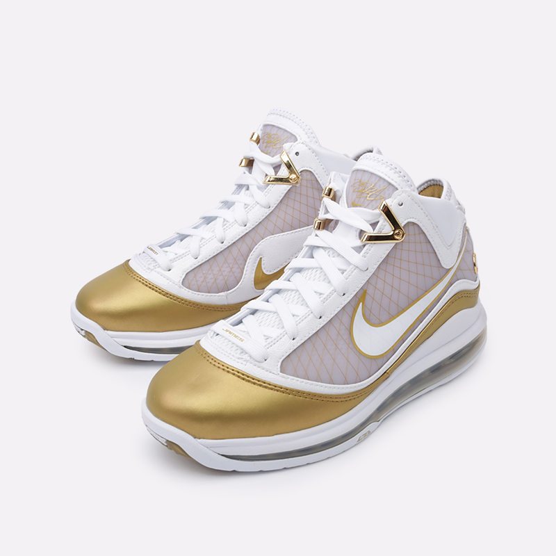  белые баскетбольные кроссовки Nike Lebron VII QS CU5646-100 - цена, описание, фото 5