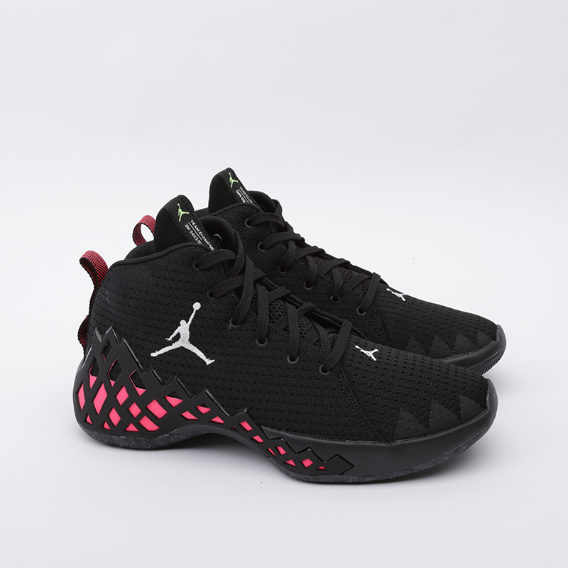 мужские черные баскетбольные кроссовки Jordan Jumpman Diamond Mid CI1204-009 - цена, описание, фото 2