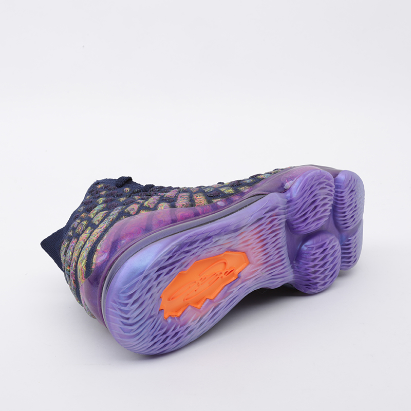 мужские фиолетовые баскетбольные кроссовки Nike Lebron XVII AS CD5050-400 - цена, описание, фото 3