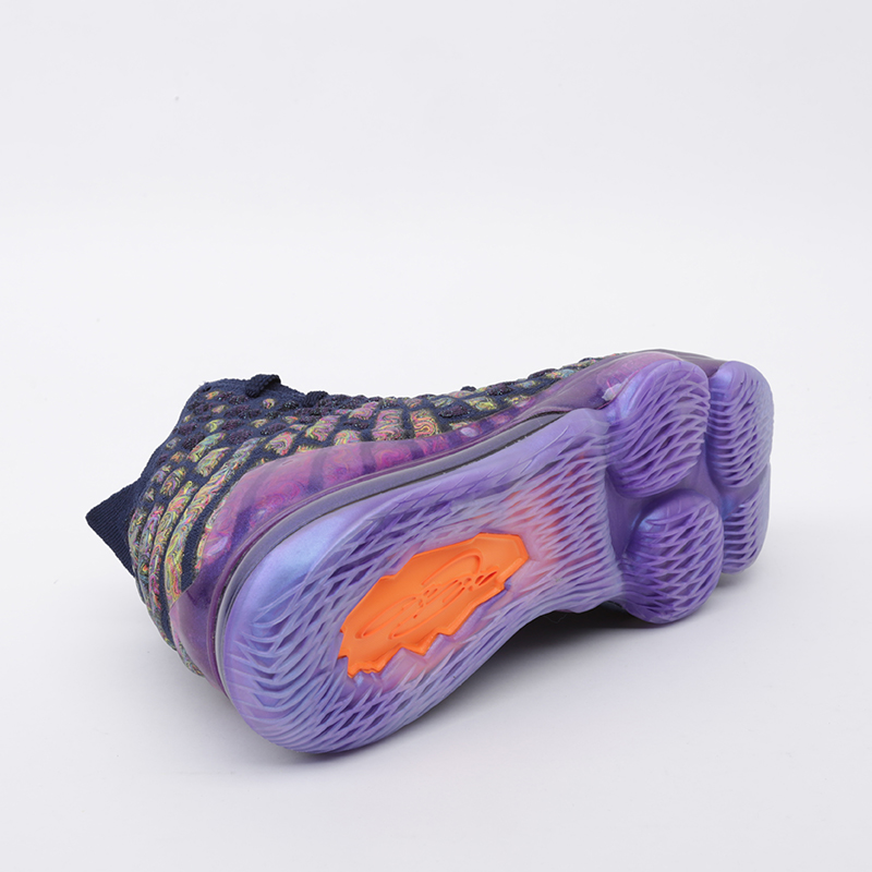 Мужские баскетбольные кроссовки Nike Lebron XVII AS (CD5050-400)  - цена, описание, фото 3