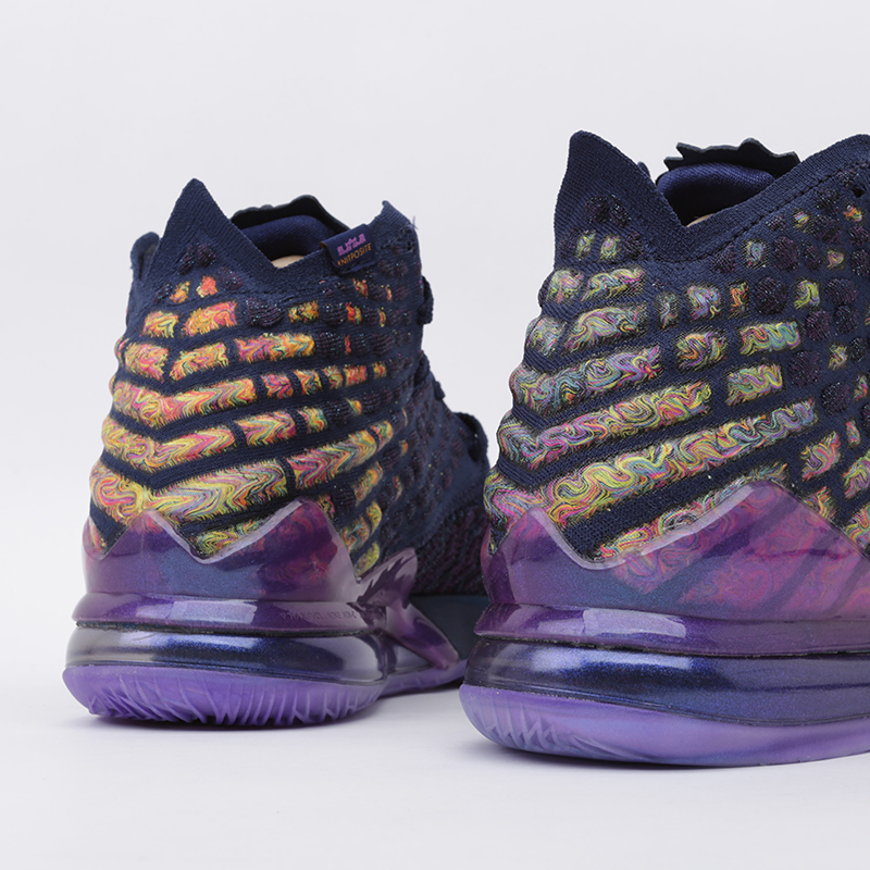 мужские фиолетовые баскетбольные кроссовки Nike Lebron XVII AS CD5050-400 - цена, описание, фото 4