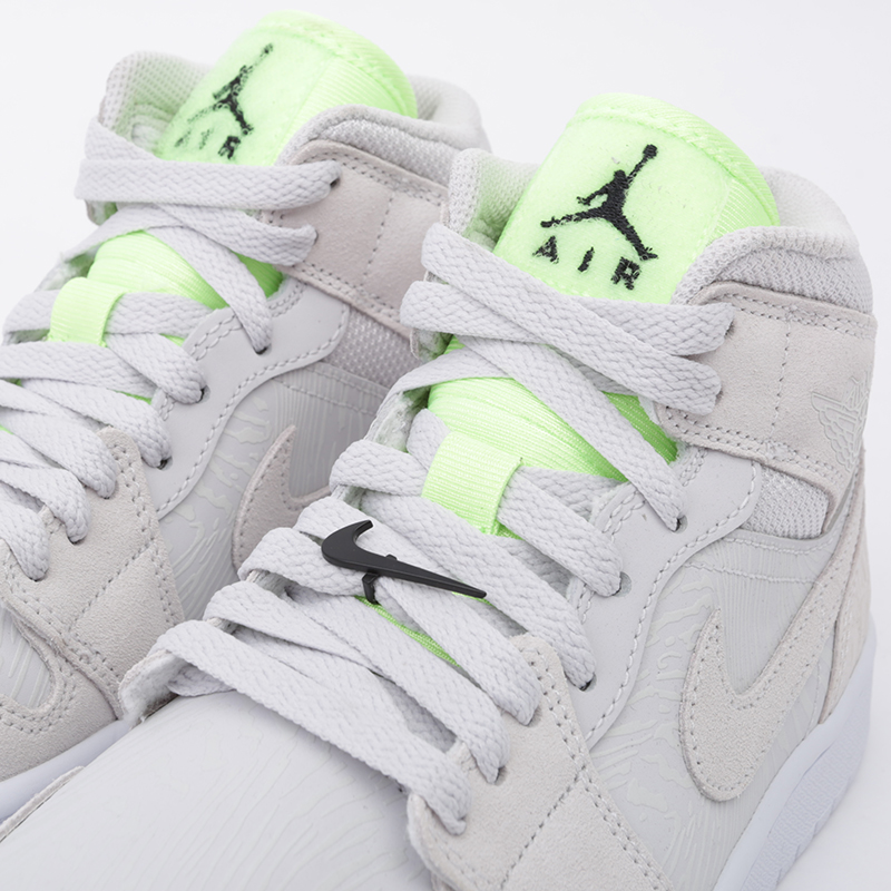 Женские кроссовки Jordan WMNS 1 Mid (CV3018-001)  - цена, описание, фото 6