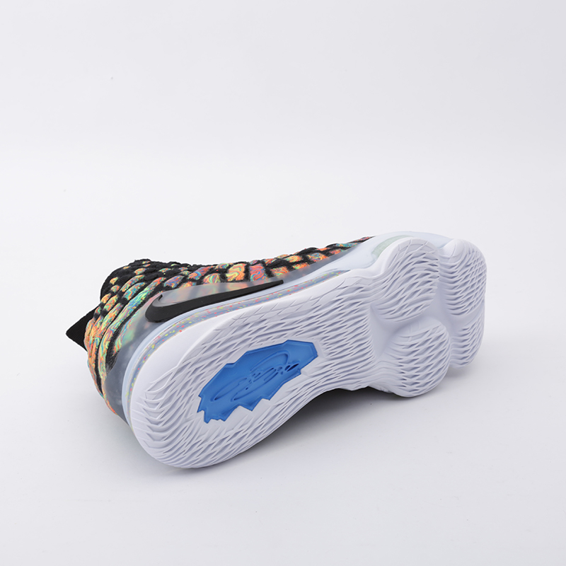 Мужские баскетбольные кроссовки Nike Lebron XVII (BQ3177-005)  - цена, описание, фото 3