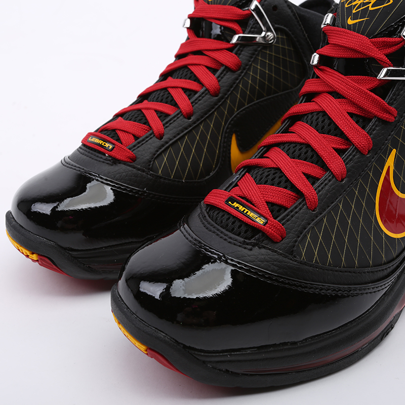 черные баскетбольные кроссовки Nike Lebron VII QS CU5646-001 - цена, описание, фото 7