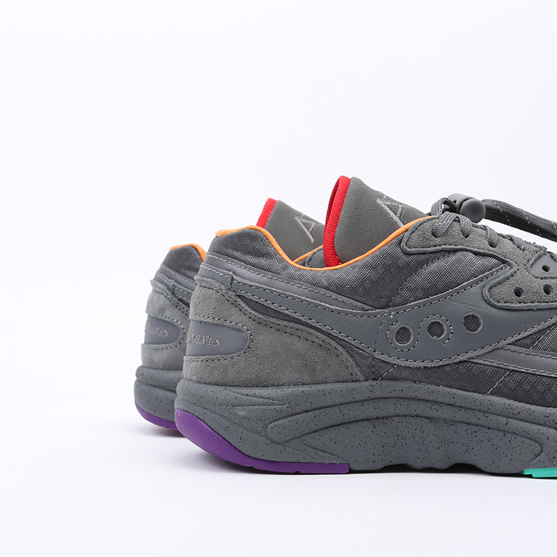 Мужские кроссовки Saucony x Raised By Wolves Aya (S705011)  - цена, описание, фото 3
