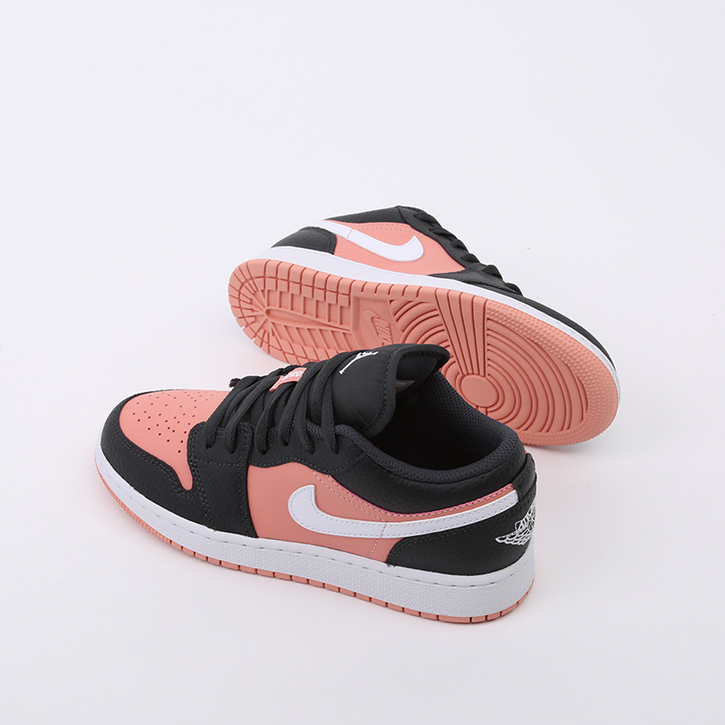 женские черные кроссовки Jordan 1 Low (GS) 554723-016 - цена, описание, фото 7