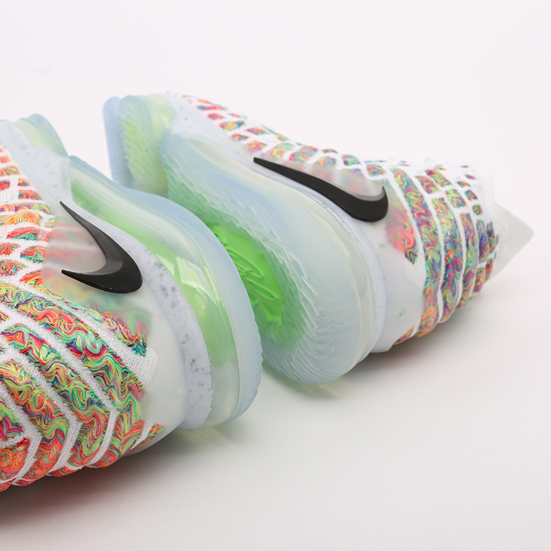 Баскетбольные кроссовки Nike Lebron XVII (BQ3177-100)  - цена, описание, фото 4