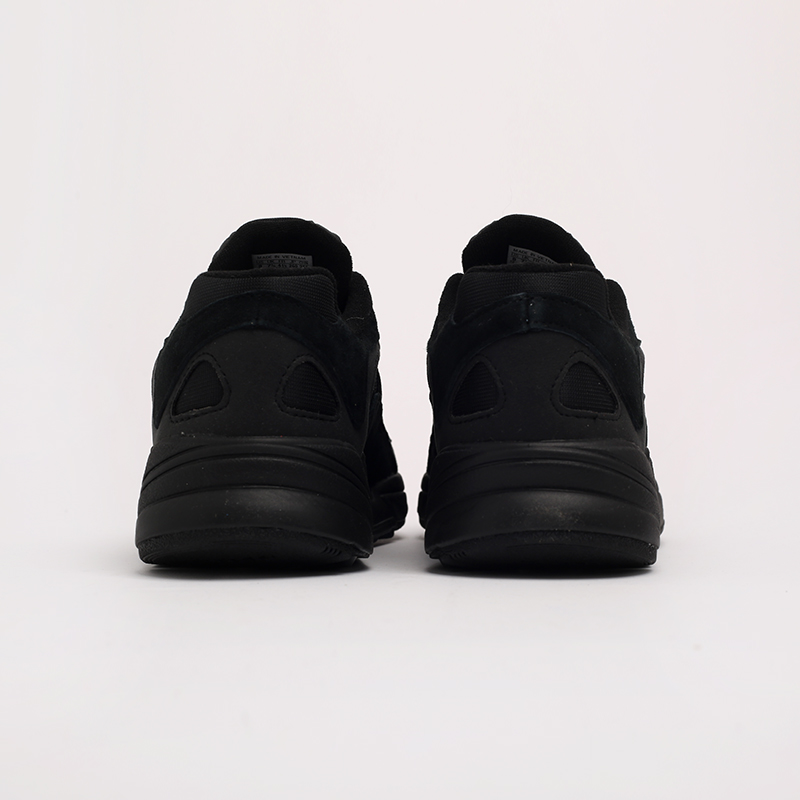 мужские черные кроссовки adidas Yung-1 G27026 - цена, описание, фото 4