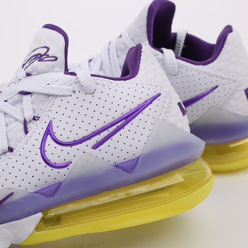 Баскетбольные кроссовки Nike Lebron XVII Low (CD5007-102)  - цена, описание, фото 7