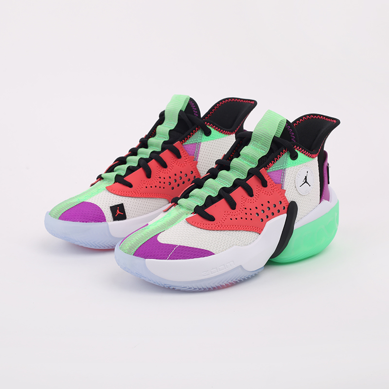  разноцветные баскетбольные кроссовки Jordan React Elevation CK6618-101 - цена, описание, фото 8