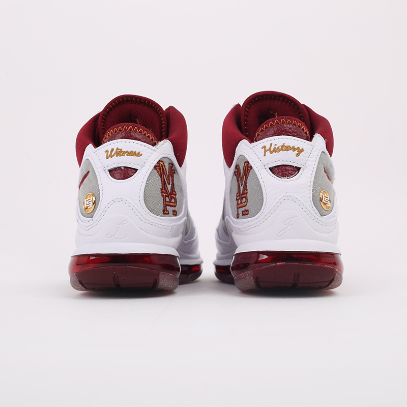 Баскетбольные кроссовки Nike Lebron VII QS (CZ8915-100)  - цена, описание, фото 4