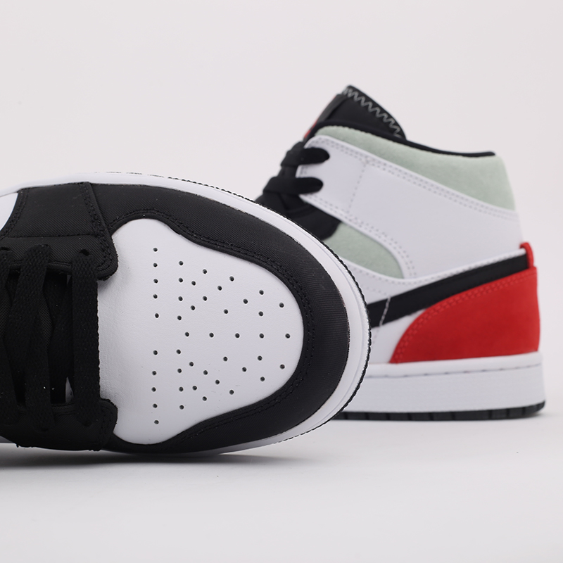Мужские кроссовки Jordan 1 Mid SE (852542-100)  - цена, описание, фото 4