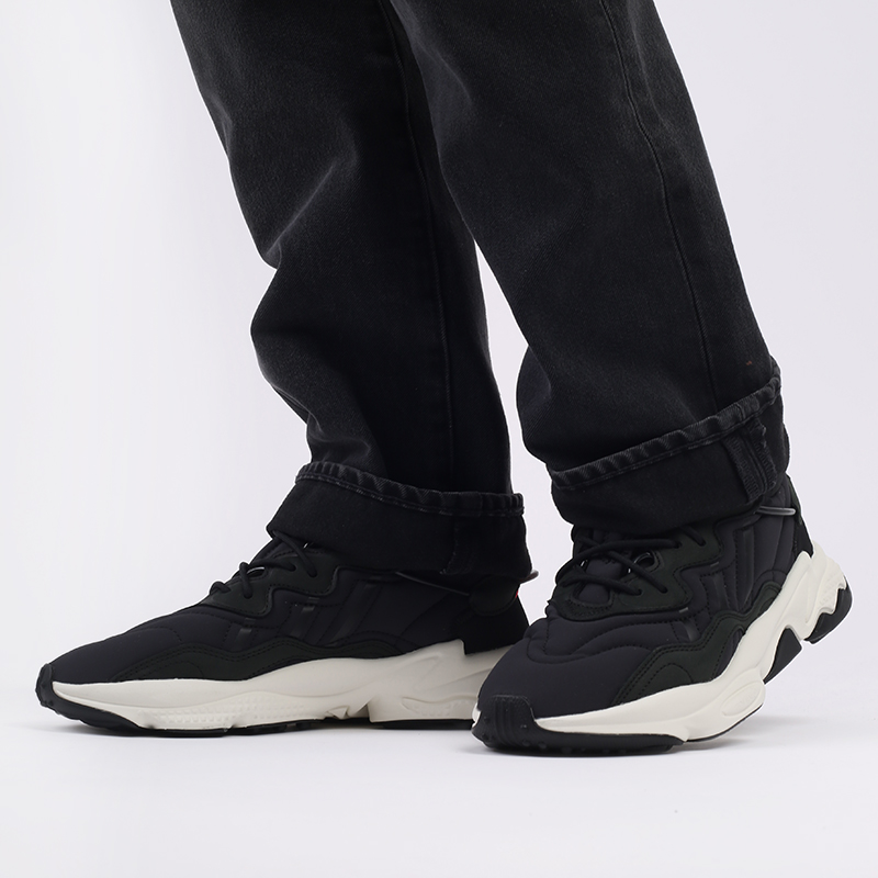 мужские черные кроссовки adidas Ozweego FV9668 - цена, описание, фото 8