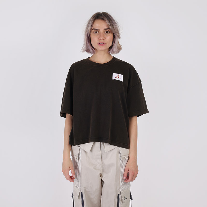 Женская футболка Jordan Essentials Short-Sleeve Boxy (CZ4139-010)  - цена, описание, фото 1