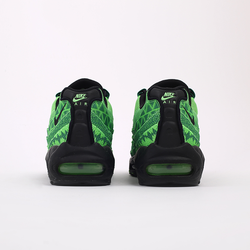 Мужские кроссовки Nike Air Max 95 CTRY (CW2360-300)  - цена, описание, фото 3