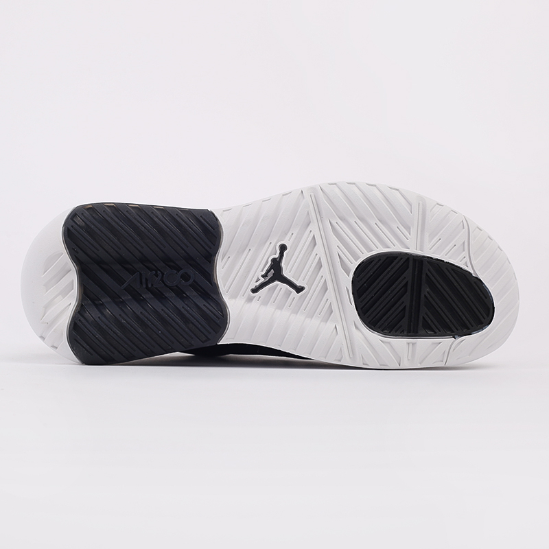 мужские черные кроссовки Jordan Max 200 CD6105-001 - цена, описание, фото 4