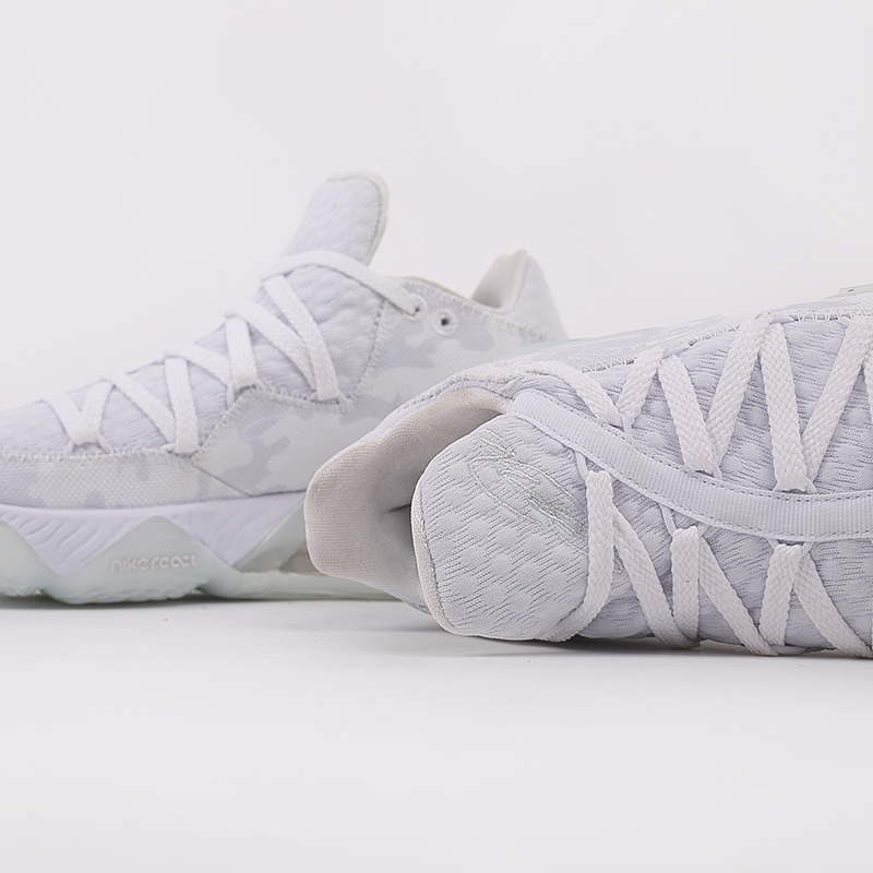 Баскетбольные кроссовки Nike Lebron XVII Low (CD5007-103)  - цена, описание, фото 6