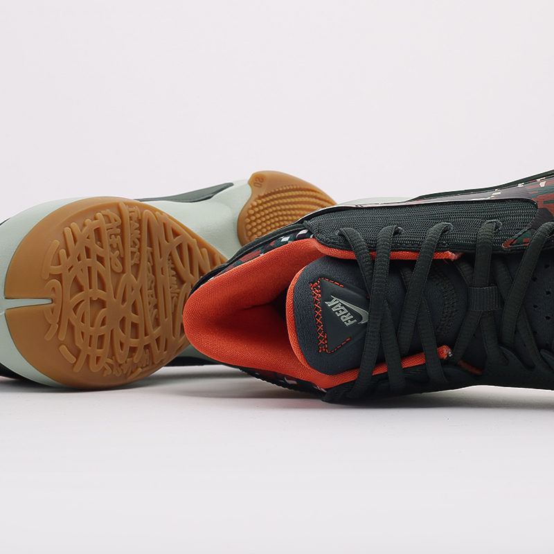 Баскетбольные кроссовки Nike Zoom Freak 2 (DC9853-300)  - цена, описание, фото 6