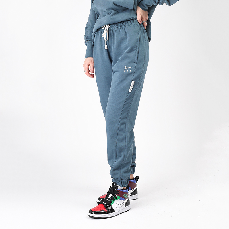 Женские брюки Nike Swoosh Fly Standart Issue (CU3482-058)  - цена, описание, фото 1