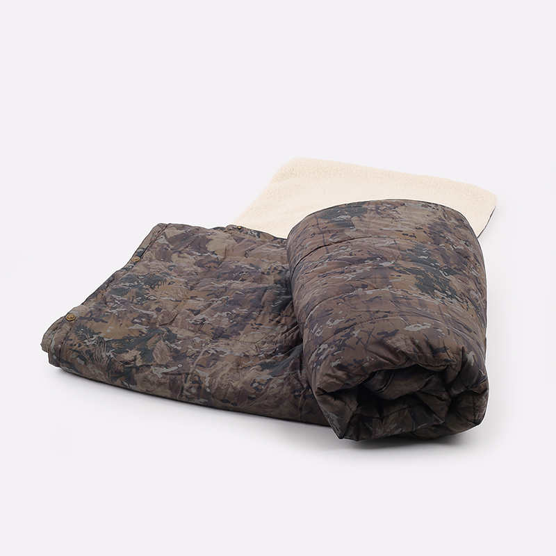  зеленое одеяло Carhartt WIP x Voited Prentis Camo Combi Blanket I028739-camo combi - цена, описание, фото 1