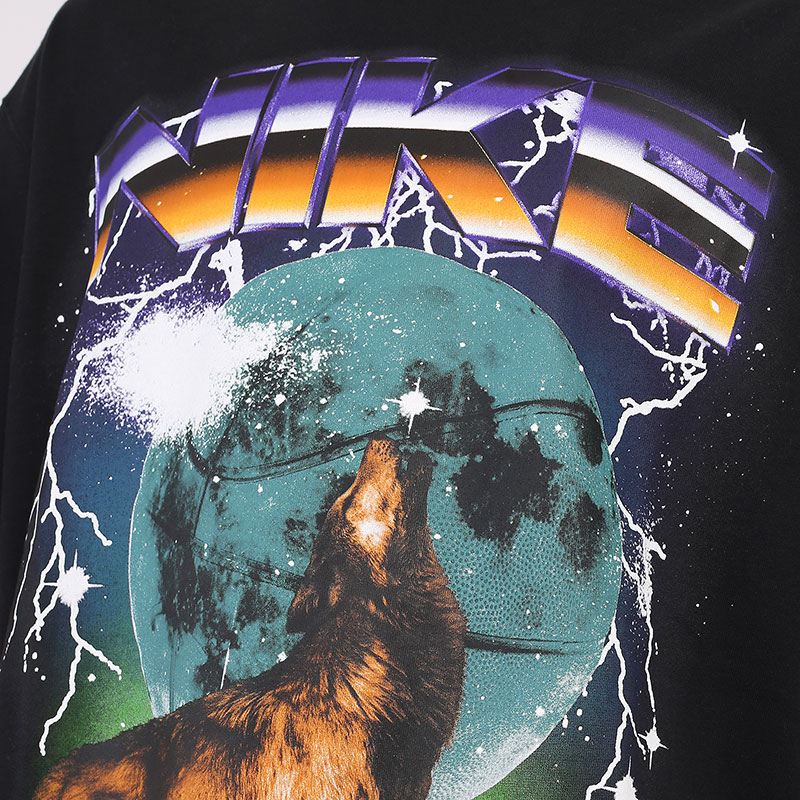 nike howlin moon ball t shirt