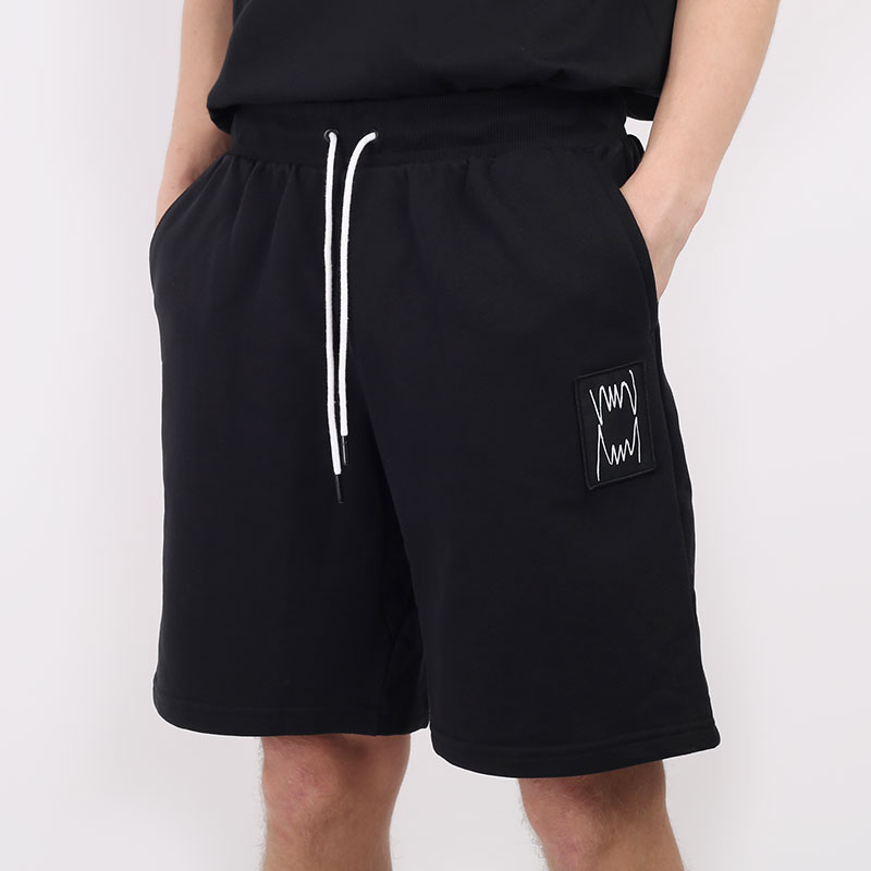 мужские черные шорты  PUMA PIVOT Shorts 53032101 - цена, описание, фото 1
