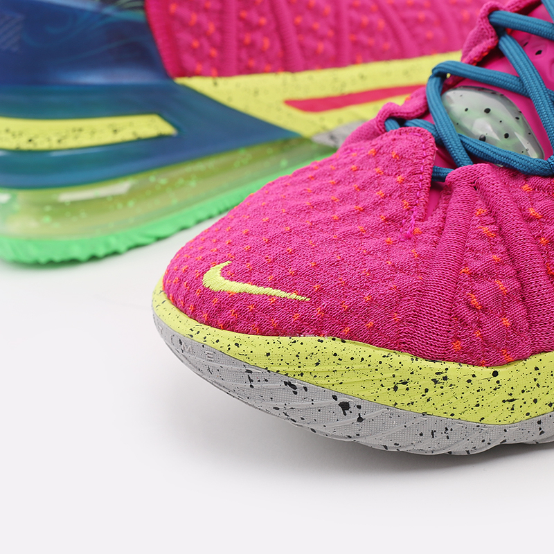 Мужские баскетбольные кроссовки Nike Lebron XVIII (DB8148-600)  - цена, описание, фото 8