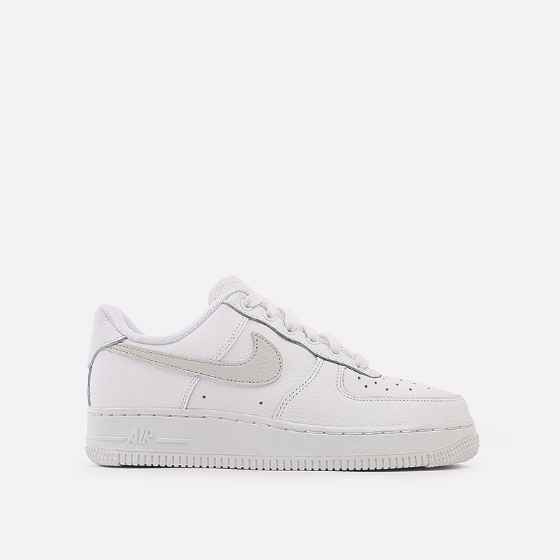 женские белые кроссовки Nike WMNS Air Force 1 '07 DC1162-100 - цена, описание, фото 1