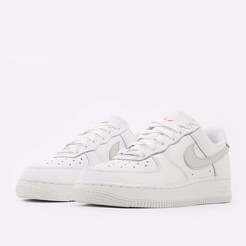 женские белые кроссовки Nike WMNS Air Force 1 '07 DC1162-100 - цена, описание, фото 2