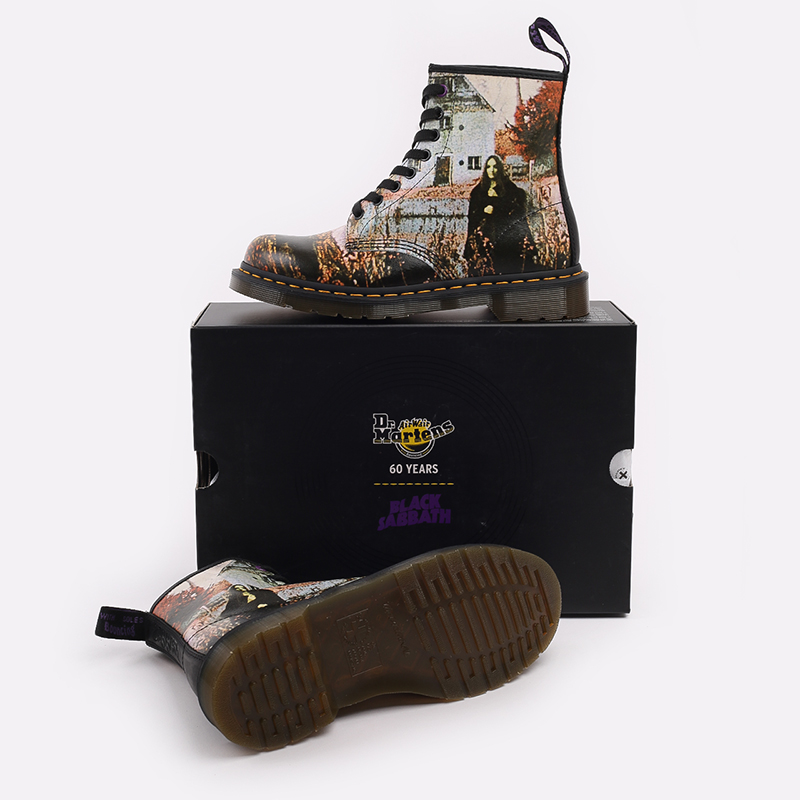  бежевые ботинки Dr. Martens 1460 x Black Sabbath 26315102 - цена, описание, фото 4