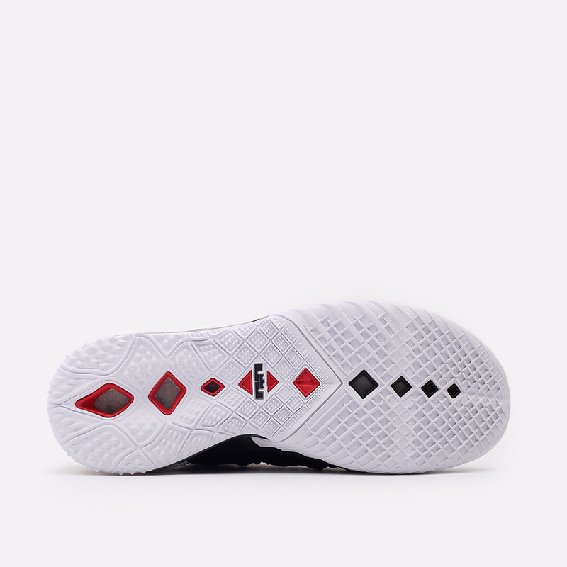 Мужские баскетбольные кроссовки Nike Lebron XVIII (CQ9283-001)  - цена, описание, фото 3