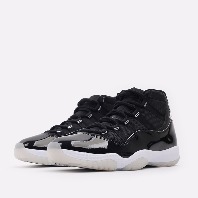 Кроссовки Jordan 11 Retro фото 2