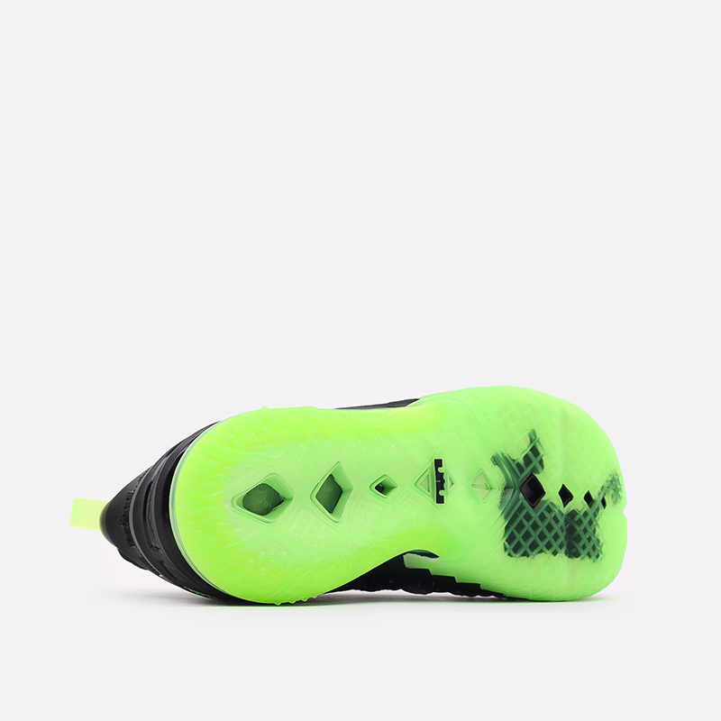 Мужские баскетбольные кроссовки Nike Lebron XVIII (CQ9283-005)  - цена, описание, фото 3