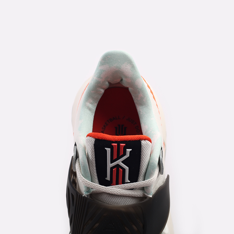 мужские бежевые баскетбольные кроссовки Nike Kyrie Low 3 CJ1286-101 - цена, описание, фото 4