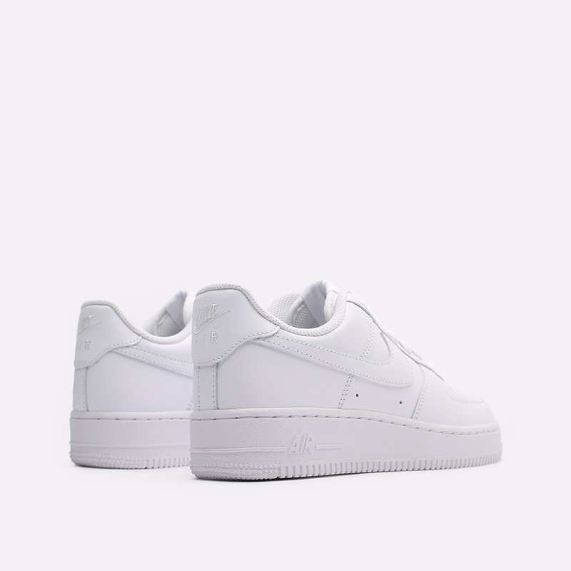 мужские белые кроссовки Nike Air Force 1 &#039;07 CW2288-111 - цена, описание, фото 3