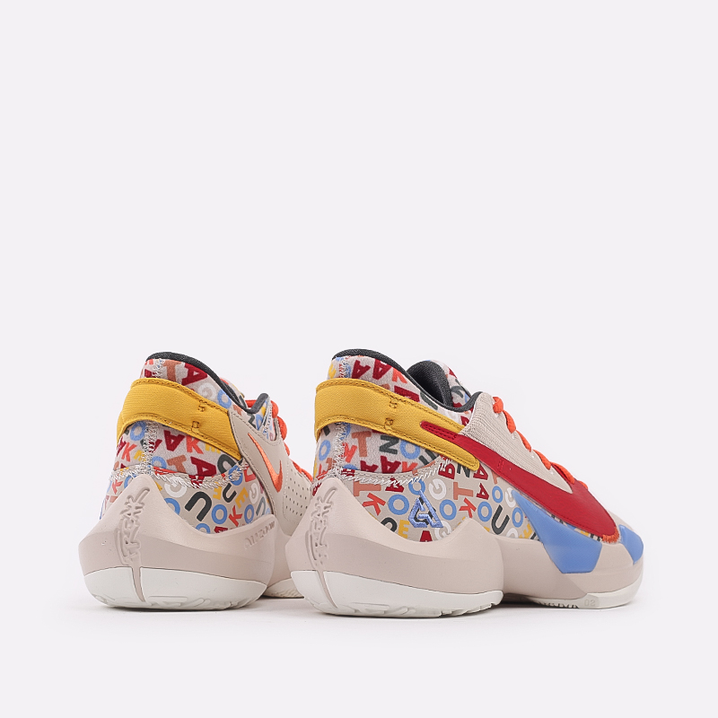 Баскетбольные кроссовки Nike Zoom Freak 2 (CW3162-001)  - цена, описание, фото 3